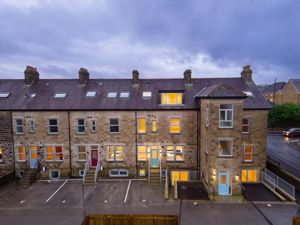 Photo 10- click for photo gallery